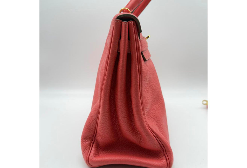 Red Kelly 35cm - Togo Leather, Gold Hardware (Ref C346897)