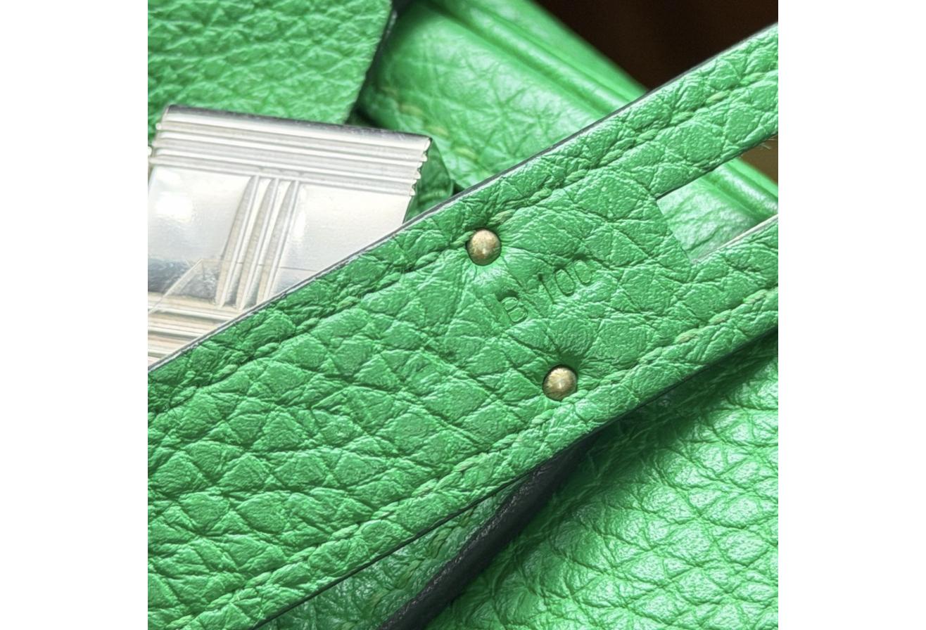Green Kelly 32cm - Togo Leather, Palladium Hardware (Ref C346899)