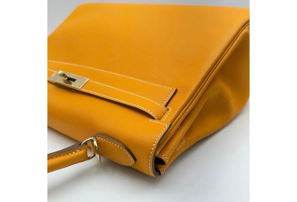 Yellow Hermes Birkin/Kelly 32cm (Ref C347141)