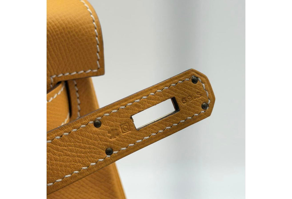 Yellow Hermes Birkin/Kelly 32cm (Ref C347141)