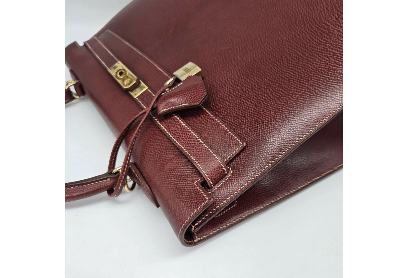 Burgundy Hermes Birkin/Kelly 35cm (Ref C354370)