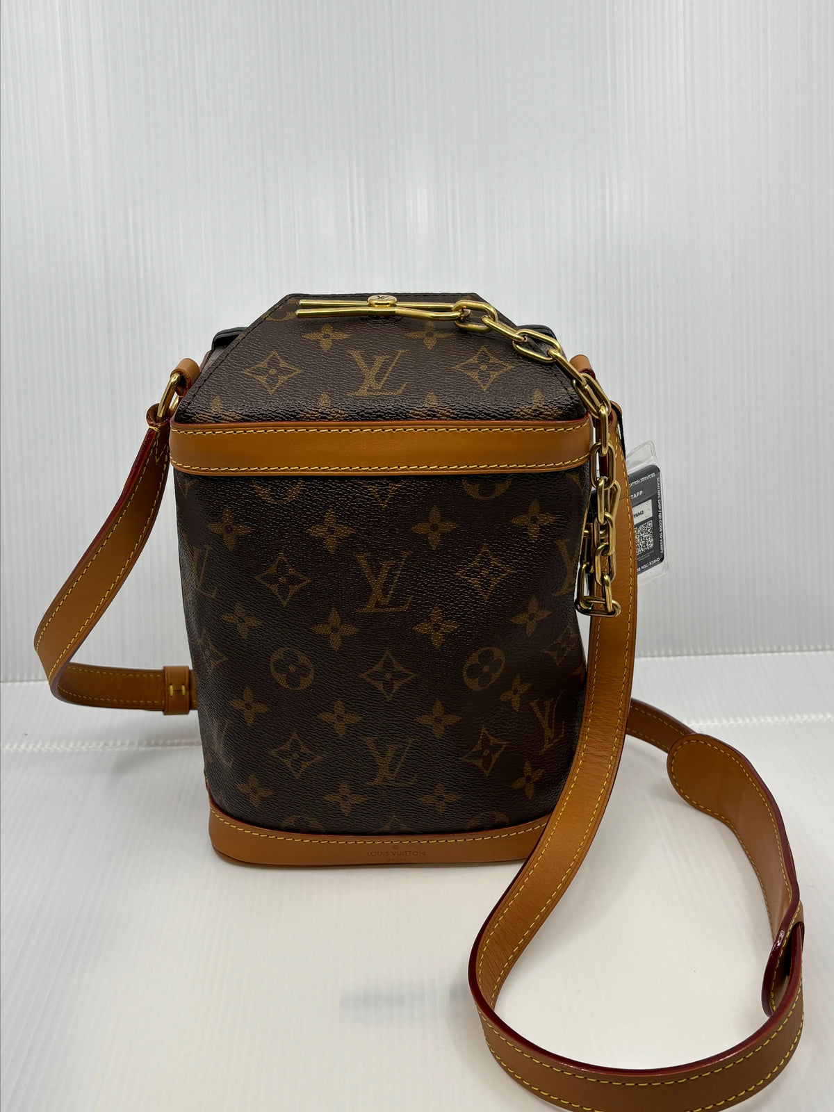 Louis Vuitton Monogram Boite Chapeau Souple Milk Box Bag NM924-32