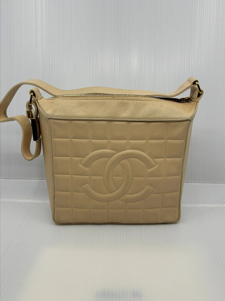 Chanel Chocolate Bar (Choco Bar) CC Quilted Leather Shoulder Bag TK91-4